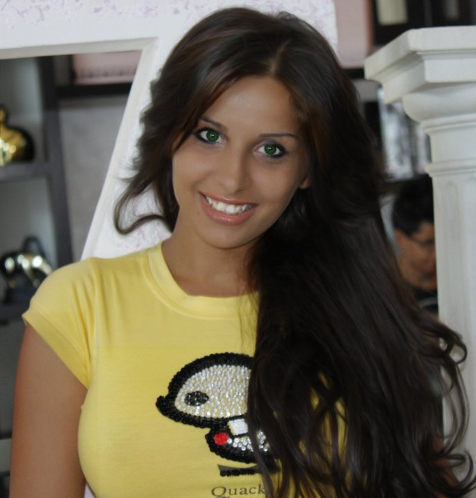 Foto Tia Carrera